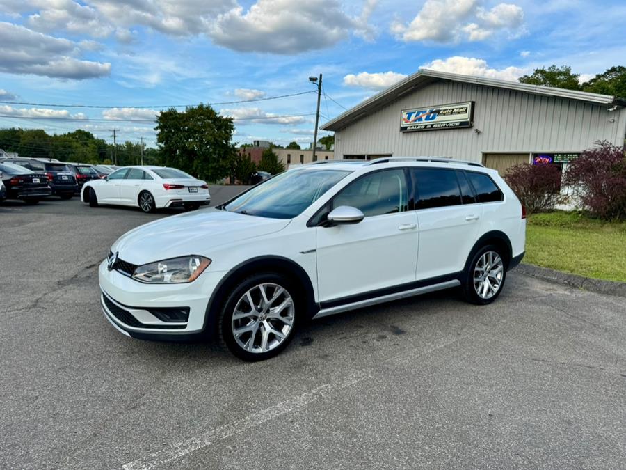 2017 Volkswagen Golf Alltrack 1.8T SEL DSG, available for sale in Berlin, Connecticut | Tru Auto Mall. Berlin, Connecticut 2017 Volkswagen Golf Alltrack 1.8T SEL DSG, available for sale in Berlin, Connecticut | Tru Auto Mall. Berlin, Connecticut