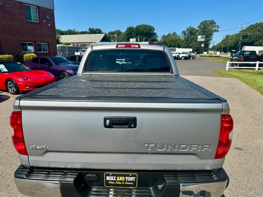 2015 Toyota Tundra 4WD Truck CrewMax 5.7L V8 6-Spd AT SR5 (Natl), available for sale in South Windsor, Connecticut | Mike And Tony Auto Sales, Inc. South Windsor, Connecticut 2015 Toyota Tundra 4WD Truck CrewMax 5.7L V8 6-Spd AT SR5 (Natl), available for sale in South Windsor, Connecticut | Mike And Tony Auto Sales, Inc. South Windsor, Connecticut
