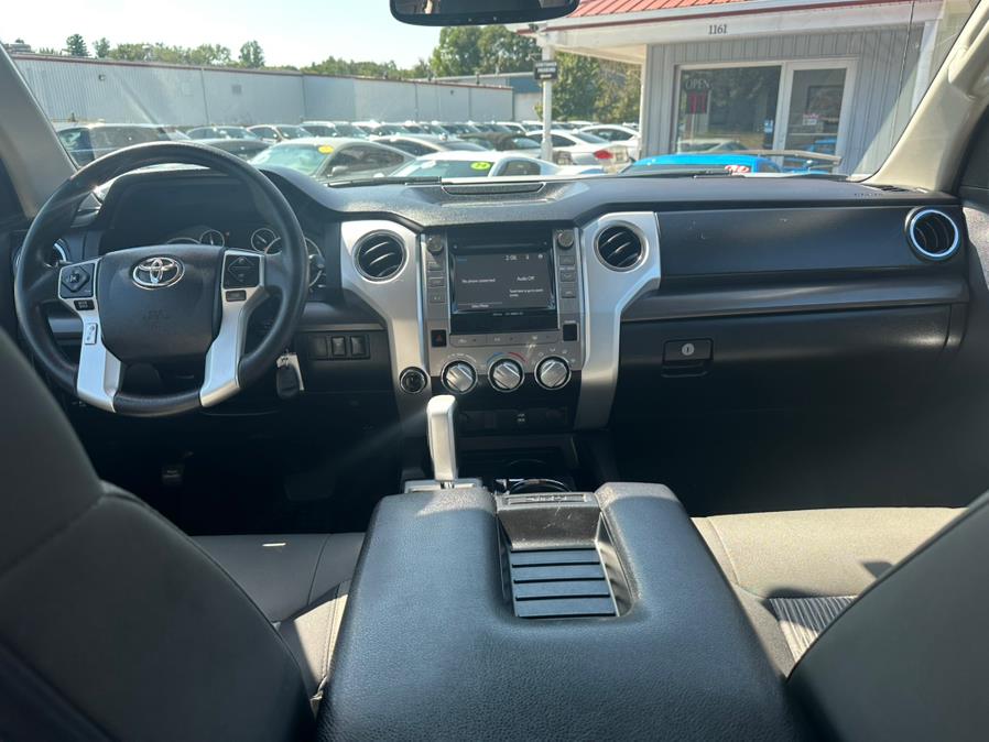 2015 Toyota Tundra 4WD Truck CrewMax 5.7L V8 6-Spd AT SR5 (Natl), available for sale in South Windsor, Connecticut | Mike And Tony Auto Sales, Inc. South Windsor, Connecticut 2015 Toyota Tundra 4WD Truck CrewMax 5.7L V8 6-Spd AT SR5 (Natl), available for sale in South Windsor, Connecticut | Mike And Tony Auto Sales, Inc. South Windsor, Connecticut
