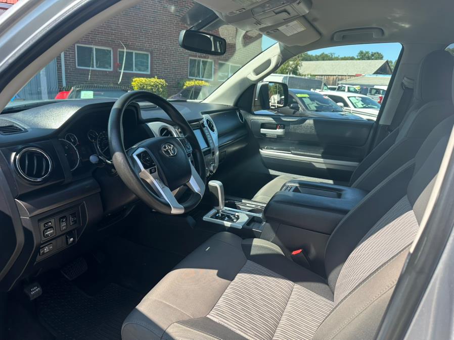 2015 Toyota Tundra 4WD Truck CrewMax 5.7L V8 6-Spd AT SR5 (Natl), available for sale in South Windsor, Connecticut | Mike And Tony Auto Sales, Inc. South Windsor, Connecticut 2015 Toyota Tundra 4WD Truck CrewMax 5.7L V8 6-Spd AT SR5 (Natl), available for sale in South Windsor, Connecticut | Mike And Tony Auto Sales, Inc. South Windsor, Connecticut