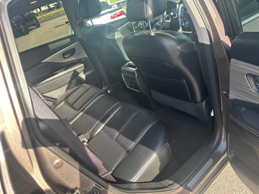 2015 Nissan Murano AWD 4dr Platinum, available for sale in South Windsor, Connecticut | Mike And Tony Auto Sales, Inc. South Windsor, Connecticut 2015 Nissan Murano AWD 4dr Platinum, available for sale in South Windsor, Connecticut | Mike And Tony Auto Sales, Inc. South Windsor, Connecticut