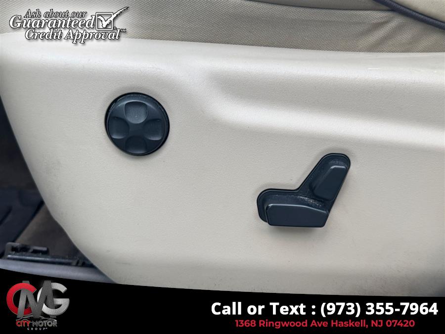 2012 Jeep Grand Cherokee Overland, available for sale in Haskell, New Jersey | City Motor Group Inc.. Haskell, New Jersey 2012 Jeep Grand Cherokee Overland, available for sale in Haskell, New Jersey | City Motor Group Inc.. Haskell, New Jersey