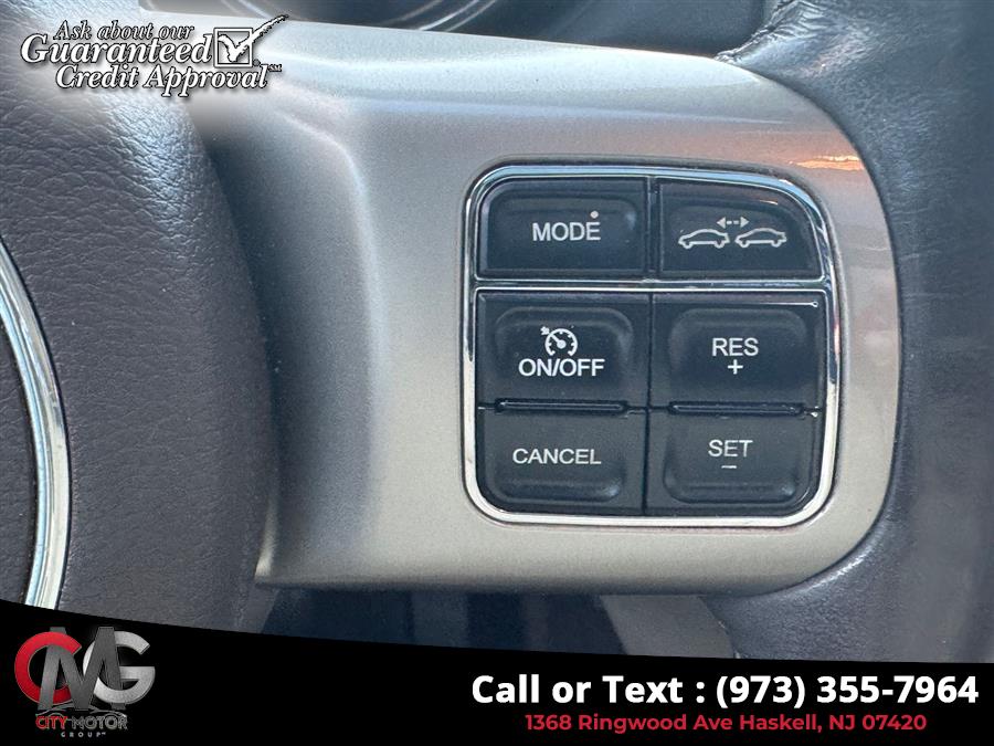 2012 Jeep Grand Cherokee Overland, available for sale in Haskell, New Jersey | City Motor Group Inc.. Haskell, New Jersey 2012 Jeep Grand Cherokee Overland, available for sale in Haskell, New Jersey | City Motor Group Inc.. Haskell, New Jersey