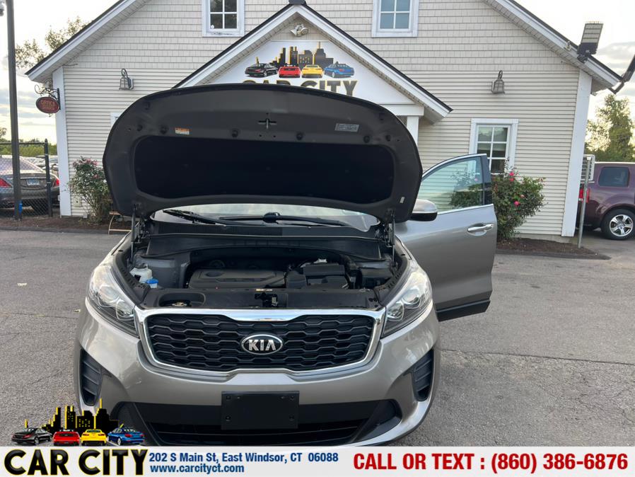 2019 Kia Sorento LX AWD, available for sale in East Windsor, Connecticut | Car City LLC. East Windsor, Connecticut 2019 Kia Sorento LX AWD, available for sale in East Windsor, Connecticut | Car City LLC. East Windsor, Connecticut