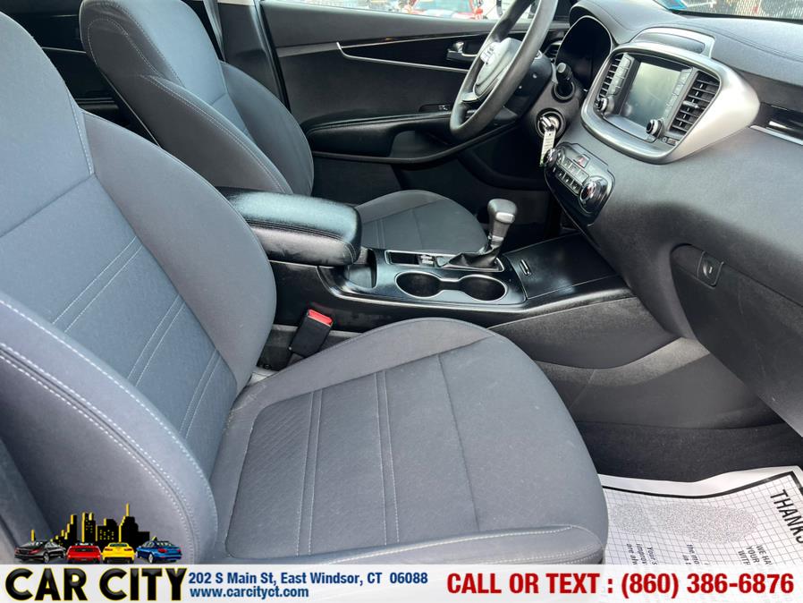 2019 Kia Sorento LX AWD, available for sale in East Windsor, Connecticut | Car City LLC. East Windsor, Connecticut 2019 Kia Sorento LX AWD, available for sale in East Windsor, Connecticut | Car City LLC. East Windsor, Connecticut