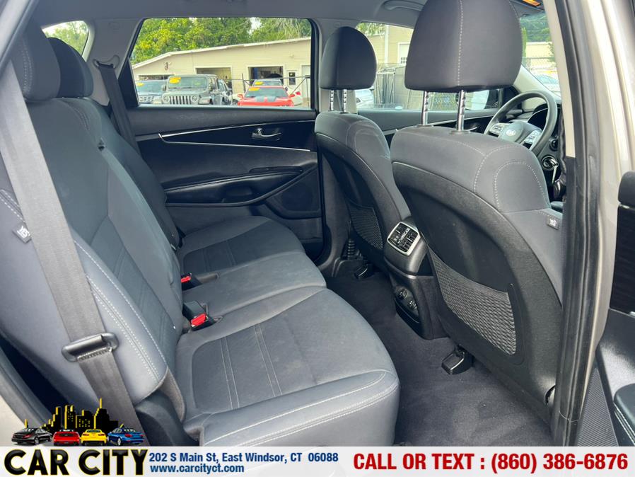 2019 Kia Sorento LX AWD, available for sale in East Windsor, Connecticut | Car City LLC. East Windsor, Connecticut 2019 Kia Sorento LX AWD, available for sale in East Windsor, Connecticut | Car City LLC. East Windsor, Connecticut