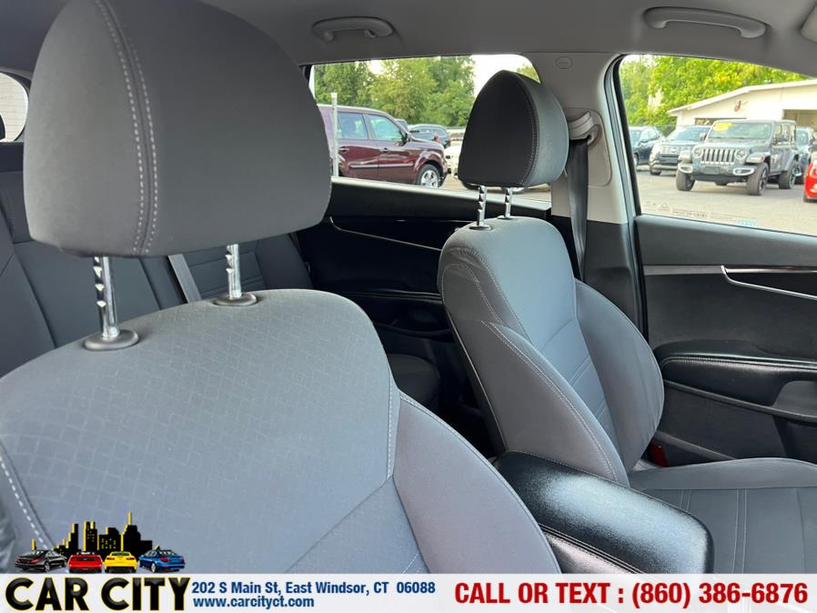 2019 Kia Sorento LX AWD, available for sale in East Windsor, Connecticut | Car City LLC. East Windsor, Connecticut 2019 Kia Sorento LX AWD, available for sale in East Windsor, Connecticut | Car City LLC. East Windsor, Connecticut