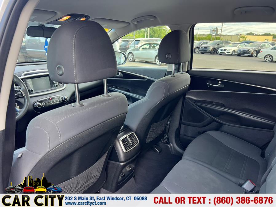 2019 Kia Sorento LX AWD, available for sale in East Windsor, Connecticut | Car City LLC. East Windsor, Connecticut 2019 Kia Sorento LX AWD, available for sale in East Windsor, Connecticut | Car City LLC. East Windsor, Connecticut