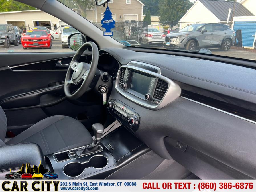 2019 Kia Sorento LX AWD, available for sale in East Windsor, Connecticut | Car City LLC. East Windsor, Connecticut 2019 Kia Sorento LX AWD, available for sale in East Windsor, Connecticut | Car City LLC. East Windsor, Connecticut