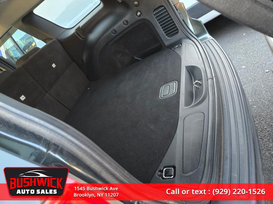 2011 Jeep Grand Cherokee 4WD 4dr Laredo, available for sale in Brooklyn, New York | Bushwick Auto Sales LLC. Brooklyn, New York 2011 Jeep Grand Cherokee 4WD 4dr Laredo, available for sale in Brooklyn, New York | Bushwick Auto Sales LLC. Brooklyn, New York