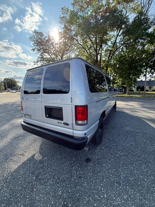 2013 Ford Econoline Wagon 10 passangers E-350 Super Duty XL, available for sale in Springfield, Massachusetts | Auto Globe LLC. Springfield, Massachusetts 2013 Ford Econoline Wagon 10 passangers E-350 Super Duty XL, available for sale in Springfield, Massachusetts | Auto Globe LLC. Springfield, Massachusetts