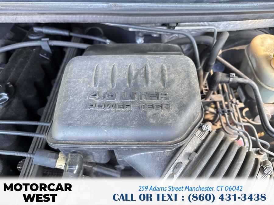 2003 Jeep Grand Cherokee 4dr Laredo, available for sale in Manchester, Connecticut | Motorcar West. Manchester, Connecticut 2003 Jeep Grand Cherokee 4dr Laredo, available for sale in Manchester, Connecticut | Motorcar West. Manchester, Connecticut