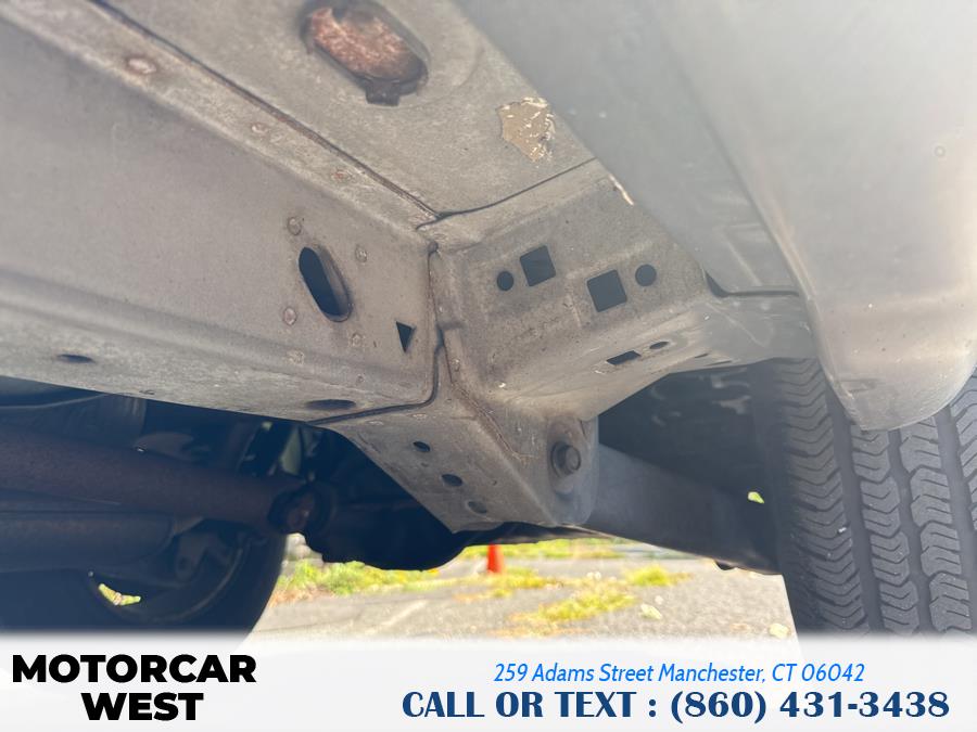 2003 Jeep Grand Cherokee 4dr Laredo, available for sale in Manchester, Connecticut | Motorcar West. Manchester, Connecticut 2003 Jeep Grand Cherokee 4dr Laredo, available for sale in Manchester, Connecticut | Motorcar West. Manchester, Connecticut