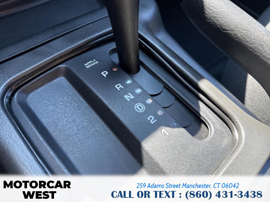 2003 Jeep Grand Cherokee 4dr Laredo, available for sale in Manchester, Connecticut | Motorcar West. Manchester, Connecticut 2003 Jeep Grand Cherokee 4dr Laredo, available for sale in Manchester, Connecticut | Motorcar West. Manchester, Connecticut