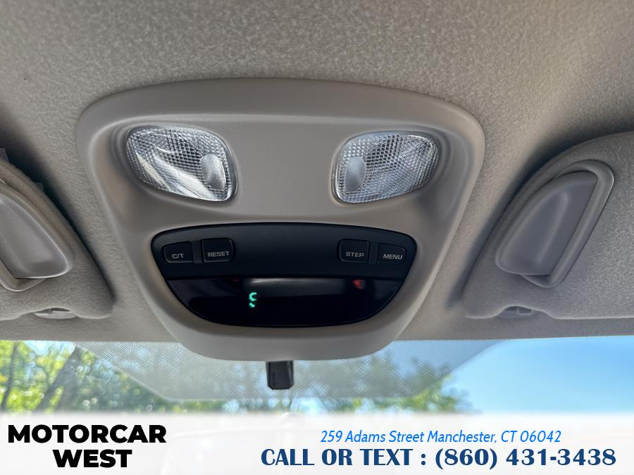 2003 Jeep Grand Cherokee 4dr Laredo, available for sale in Manchester, Connecticut | Motorcar West. Manchester, Connecticut 2003 Jeep Grand Cherokee 4dr Laredo, available for sale in Manchester, Connecticut | Motorcar West. Manchester, Connecticut
