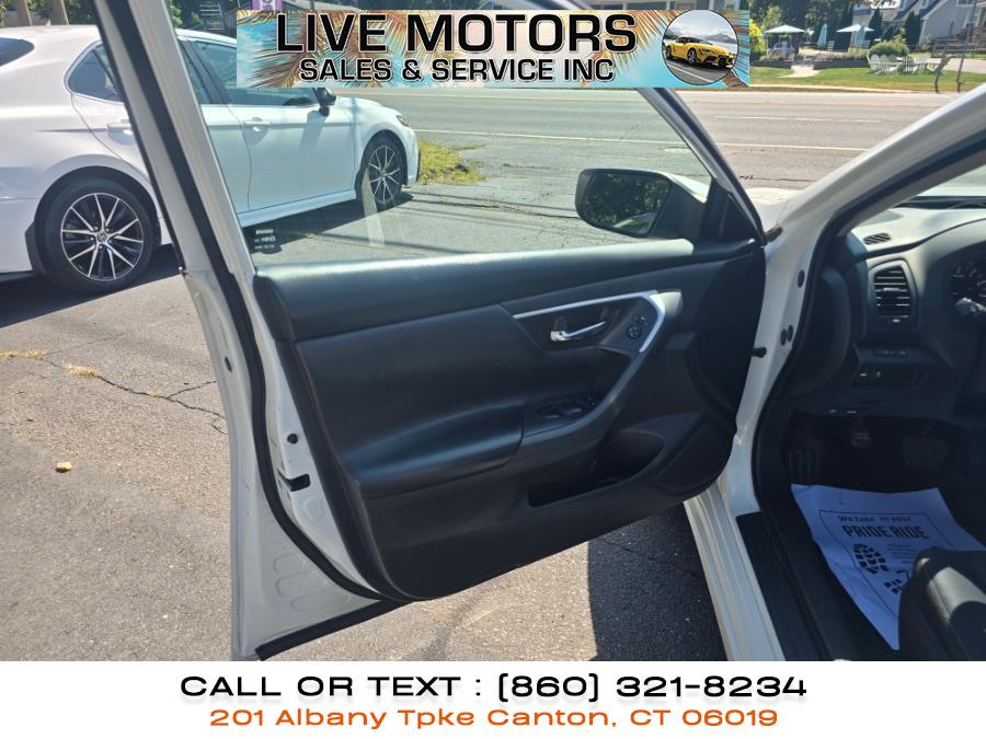 2016 Nissan Altima 4dr Sdn I4 2.5 SR, available for sale in Canton, Connecticut | Live Motors Sales and Service INC. Canton, Connecticut 2016 Nissan Altima 4dr Sdn I4 2.5 SR, available for sale in Canton, Connecticut | Live Motors Sales and Service INC. Canton, Connecticut