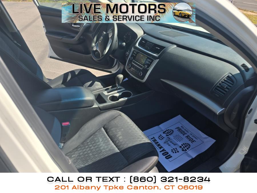 2016 Nissan Altima 4dr Sdn I4 2.5 SR, available for sale in Canton, Connecticut | Live Motors Sales and Service INC. Canton, Connecticut 2016 Nissan Altima 4dr Sdn I4 2.5 SR, available for sale in Canton, Connecticut | Live Motors Sales and Service INC. Canton, Connecticut