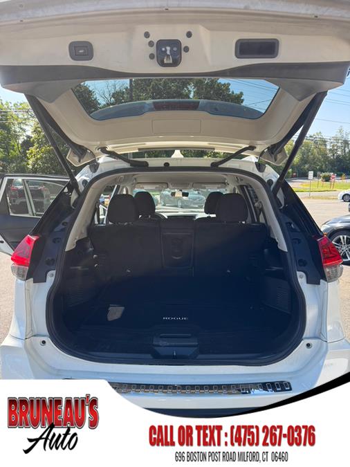 2018 Nissan Rogue AWD SL, available for sale in Milford, Connecticut | Bruneau's Auto Inc. Milford, Connecticut 2018 Nissan Rogue AWD SL, available for sale in Milford, Connecticut | Bruneau's Auto Inc. Milford, Connecticut