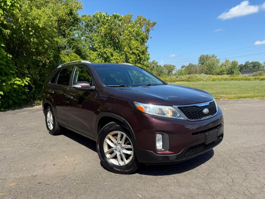 2014 Kia Sorento 2WD 4dr I4 LX, available for sale in East Windsor, Connecticut | STS Automotive. East Windsor, Connecticut 2014 Kia Sorento 2WD 4dr I4 LX, available for sale in East Windsor, Connecticut | STS Automotive. East Windsor, Connecticut
