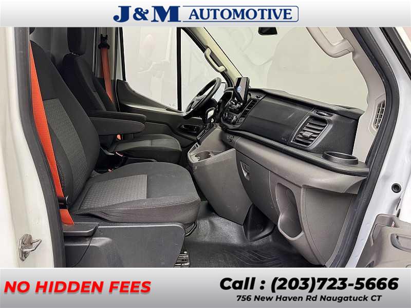 2020 Ford Transit photo 16