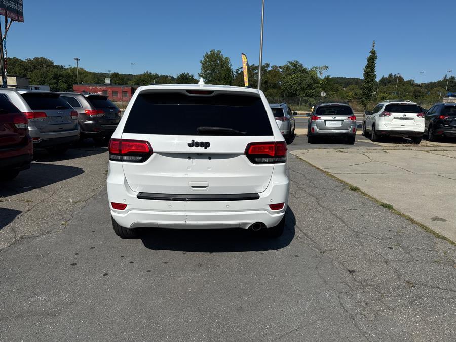 2018 Jeep Grand Cherokee Altitude 4x4 *Ltd Avail*, available for sale in Worcester, Massachusetts | Worcester Auto Outlet LLC. Worcester, Massachusetts 2018 Jeep Grand Cherokee Altitude 4x4 *Ltd Avail*, available for sale in Worcester, Massachusetts | Worcester Auto Outlet LLC. Worcester, Massachusetts