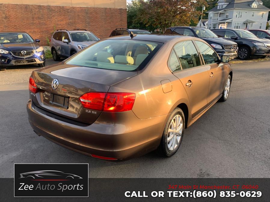 2011 Volkswagen Jetta Sedan 4dr Auto SE w/Convenience & Sunroof PZEV, available for sale in Manchester, Connecticut | Zee Auto Sports. Manchester, Connecticut 2011 Volkswagen Jetta Sedan 4dr Auto SE w/Convenience & Sunroof PZEV, available for sale in Manchester, Connecticut | Zee Auto Sports. Manchester, Connecticut