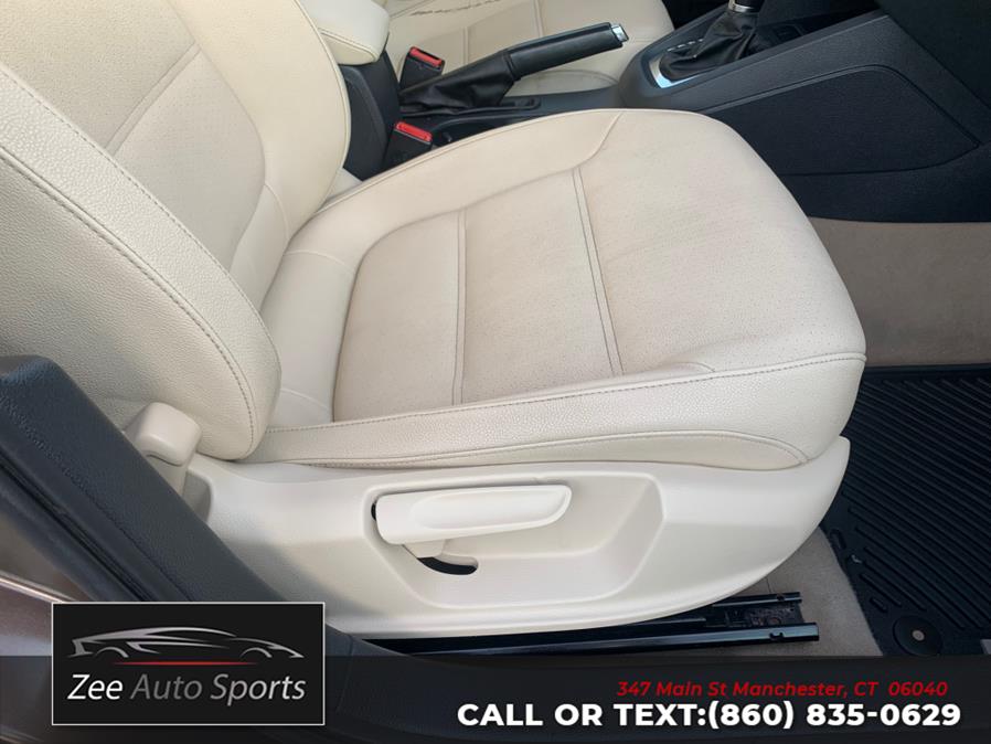 2011 Volkswagen Jetta Sedan 4dr Auto SE w/Convenience & Sunroof PZEV, available for sale in Manchester, Connecticut | Zee Auto Sports. Manchester, Connecticut 2011 Volkswagen Jetta Sedan 4dr Auto SE w/Convenience & Sunroof PZEV, available for sale in Manchester, Connecticut | Zee Auto Sports. Manchester, Connecticut