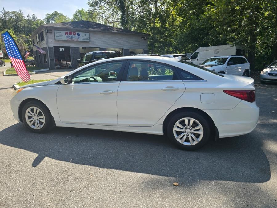 2012 Hyundai Sonata 4dr Sdn 2.4L Auto GLS PZEV, available for sale in Bloomingdale, New Jersey | Bloomingdale Auto Group. Bloomingdale, New Jersey 2012 Hyundai Sonata 4dr Sdn 2.4L Auto GLS PZEV, available for sale in Bloomingdale, New Jersey | Bloomingdale Auto Group. Bloomingdale, New Jersey