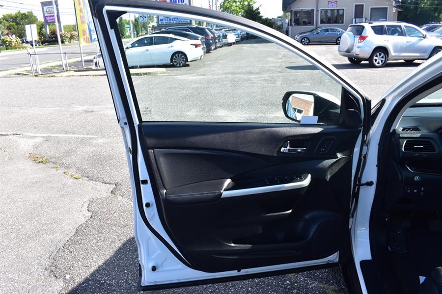 2016 Honda Cr-v TOURING, available for sale in Patchogue, New York | 112 Auto Plaza. Patchogue, New York 2016 Honda Cr-v TOURING, available for sale in Patchogue, New York | 112 Auto Plaza. Patchogue, New York