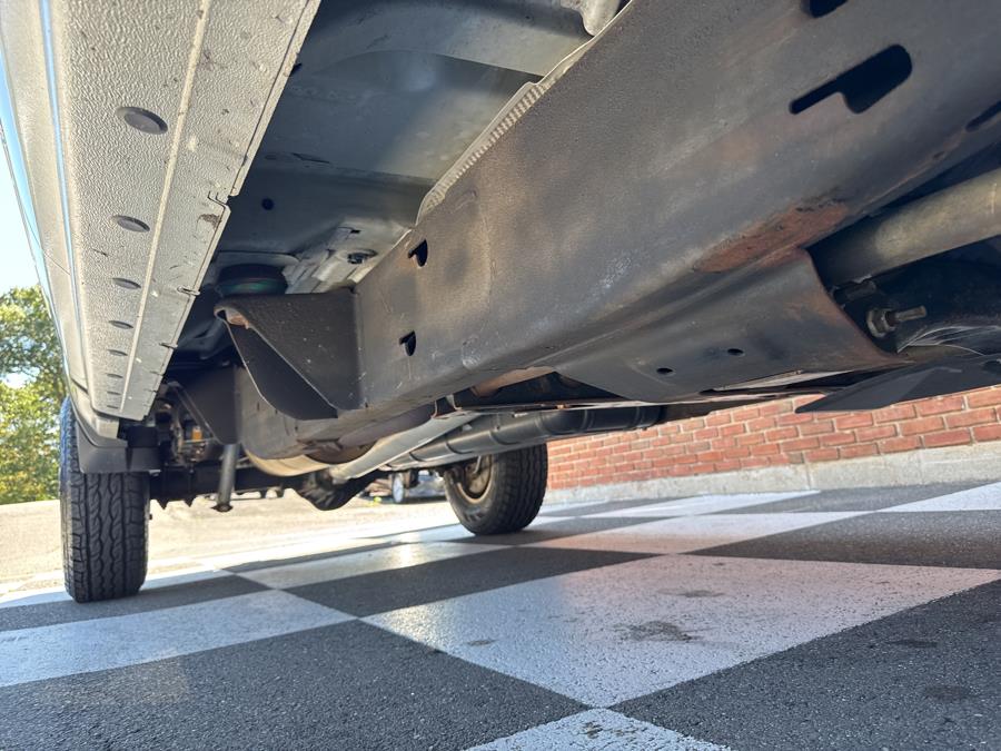 2017 GMC Sierra 2500HD 4WD Crew Cab SLE, available for sale in Waterbury, Connecticut | National Auto Brokers, Inc.. Waterbury, Connecticut 2017 GMC Sierra 2500HD 4WD Crew Cab SLE, available for sale in Waterbury, Connecticut | National Auto Brokers, Inc.. Waterbury, Connecticut