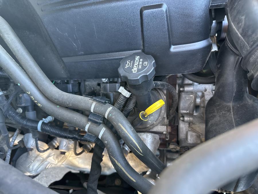 2017 GMC Sierra 2500HD 4WD Crew Cab SLE, available for sale in Waterbury, Connecticut | National Auto Brokers, Inc.. Waterbury, Connecticut 2017 GMC Sierra 2500HD 4WD Crew Cab SLE, available for sale in Waterbury, Connecticut | National Auto Brokers, Inc.. Waterbury, Connecticut