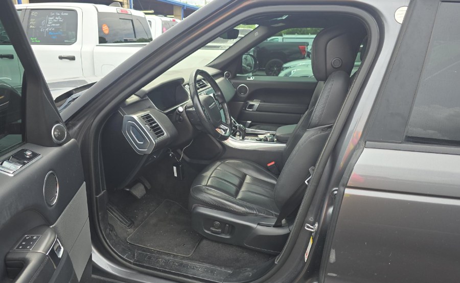2018 Land Rover Range Rover Sport Td6 Diesel SE, available for sale in Woodside, New York | Drive Central. Woodside, New York 2018 Land Rover Range Rover Sport Td6 Diesel SE, available for sale in Woodside, New York | Drive Central. Woodside, New York