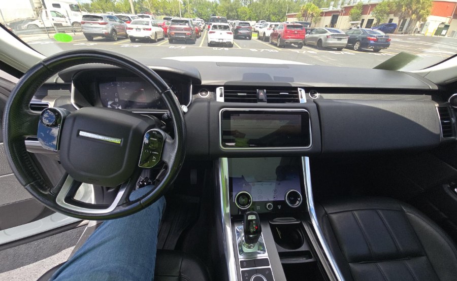 2018 Land Rover Range Rover Sport V6 Supercharged SE, available for sale in Woodside, New York | Drive Central. Woodside, New York 2018 Land Rover Range Rover Sport V6 Supercharged SE, available for sale in Woodside, New York | Drive Central. Woodside, New York