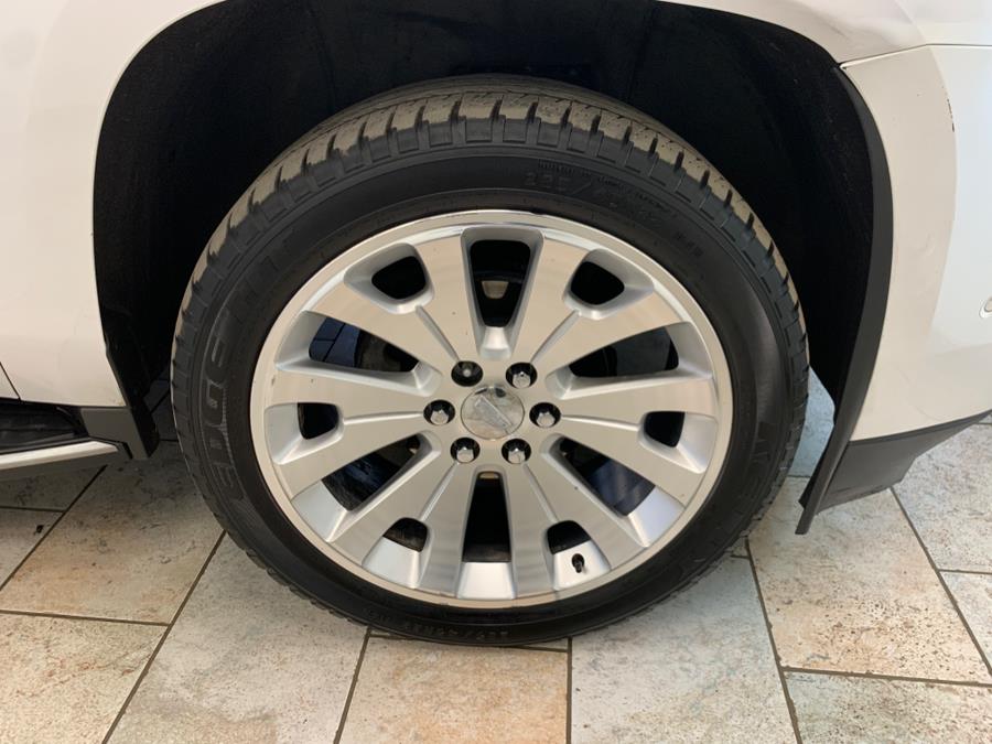 2017 Cadillac Escalade ESV 4WD 4dr Luxury, available for sale in Hillside, New Jersey | Euro Lux Auto. Hillside, New Jersey 2017 Cadillac Escalade ESV 4WD 4dr Luxury, available for sale in Hillside, New Jersey | Euro Lux Auto. Hillside, New Jersey