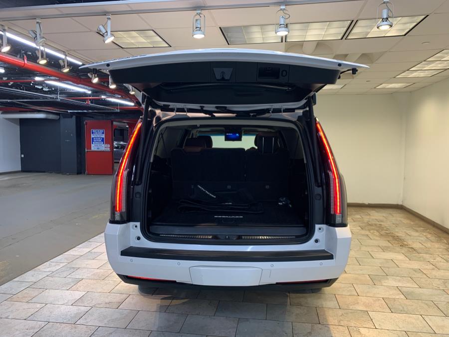 2017 Cadillac Escalade ESV 4WD 4dr Luxury, available for sale in Hillside, New Jersey | Euro Lux Auto. Hillside, New Jersey 2017 Cadillac Escalade ESV 4WD 4dr Luxury, available for sale in Hillside, New Jersey | Euro Lux Auto. Hillside, New Jersey