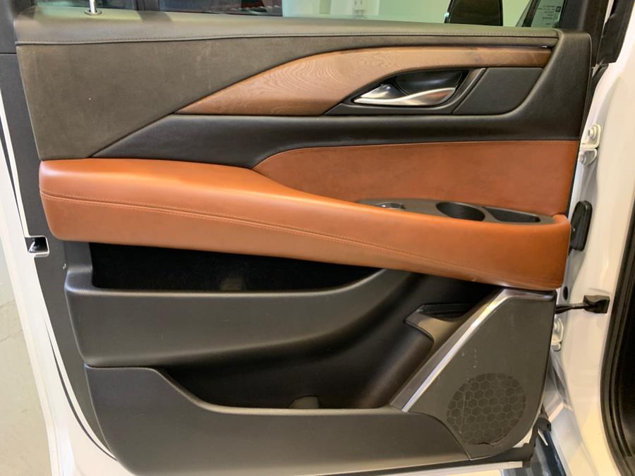 2017 Cadillac Escalade ESV 4WD 4dr Luxury, available for sale in Hillside, New Jersey | Euro Lux Auto. Hillside, New Jersey 2017 Cadillac Escalade ESV 4WD 4dr Luxury, available for sale in Hillside, New Jersey | Euro Lux Auto. Hillside, New Jersey