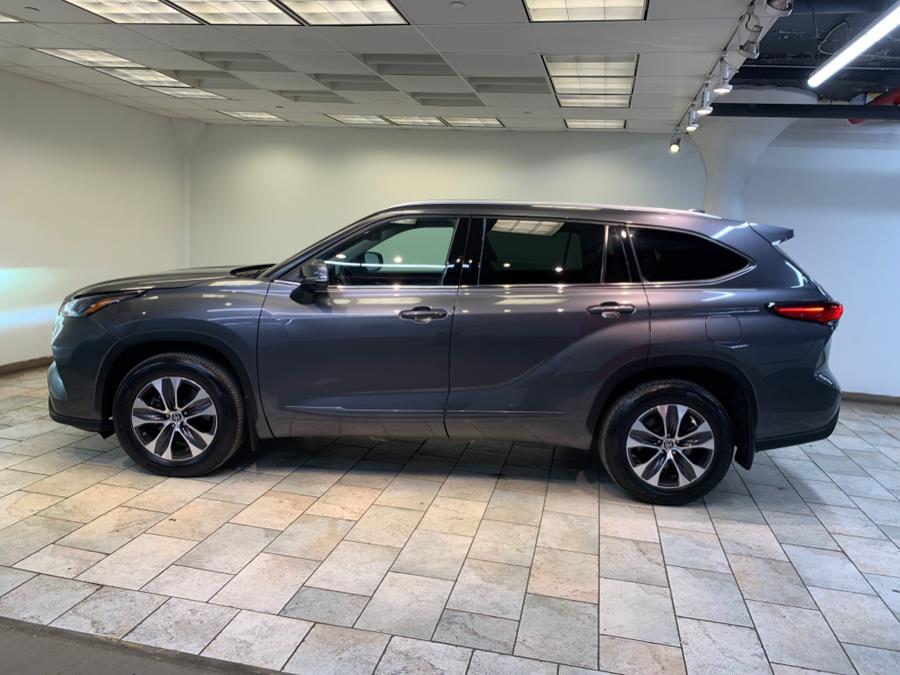 2022 Toyota Highlander XLE AWD (Natl), available for sale in Hillside, New Jersey | Euro Lux Auto. Hillside, New Jersey 2022 Toyota Highlander XLE AWD (Natl), available for sale in Hillside, New Jersey | Euro Lux Auto. Hillside, New Jersey