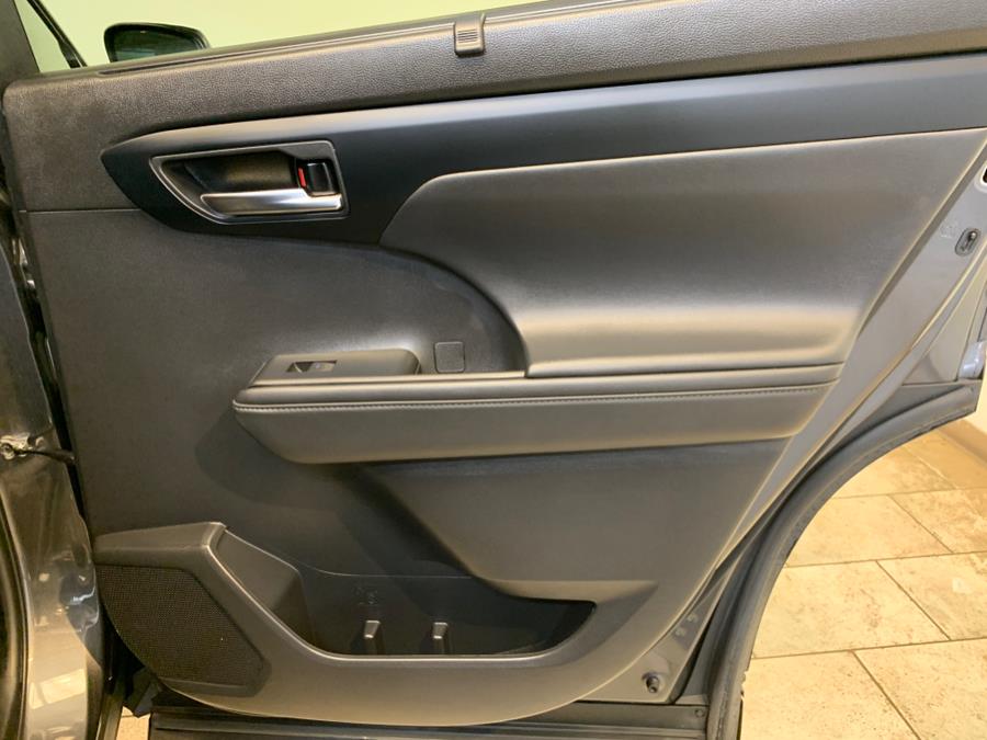2022 Toyota Highlander XLE AWD (Natl), available for sale in Hillside, New Jersey | Euro Lux Auto. Hillside, New Jersey 2022 Toyota Highlander XLE AWD (Natl), available for sale in Hillside, New Jersey | Euro Lux Auto. Hillside, New Jersey