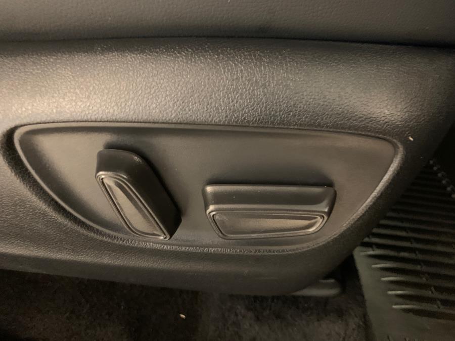 2022 Toyota Highlander XLE AWD (Natl), available for sale in Hillside, New Jersey | Euro Lux Auto. Hillside, New Jersey 2022 Toyota Highlander XLE AWD (Natl), available for sale in Hillside, New Jersey | Euro Lux Auto. Hillside, New Jersey