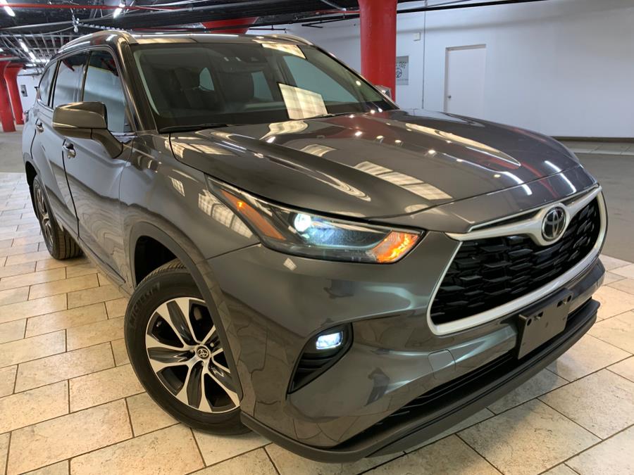 2022 Toyota Highlander XLE AWD (Natl), available for sale in Hillside, New Jersey | Euro Lux Auto. Hillside, New Jersey 2022 Toyota Highlander XLE AWD (Natl), available for sale in Hillside, New Jersey | Euro Lux Auto. Hillside, New Jersey