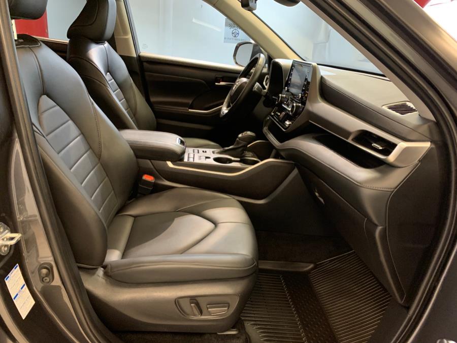 2022 Toyota Highlander XLE AWD (Natl), available for sale in Hillside, New Jersey | Euro Lux Auto. Hillside, New Jersey 2022 Toyota Highlander XLE AWD (Natl), available for sale in Hillside, New Jersey | Euro Lux Auto. Hillside, New Jersey