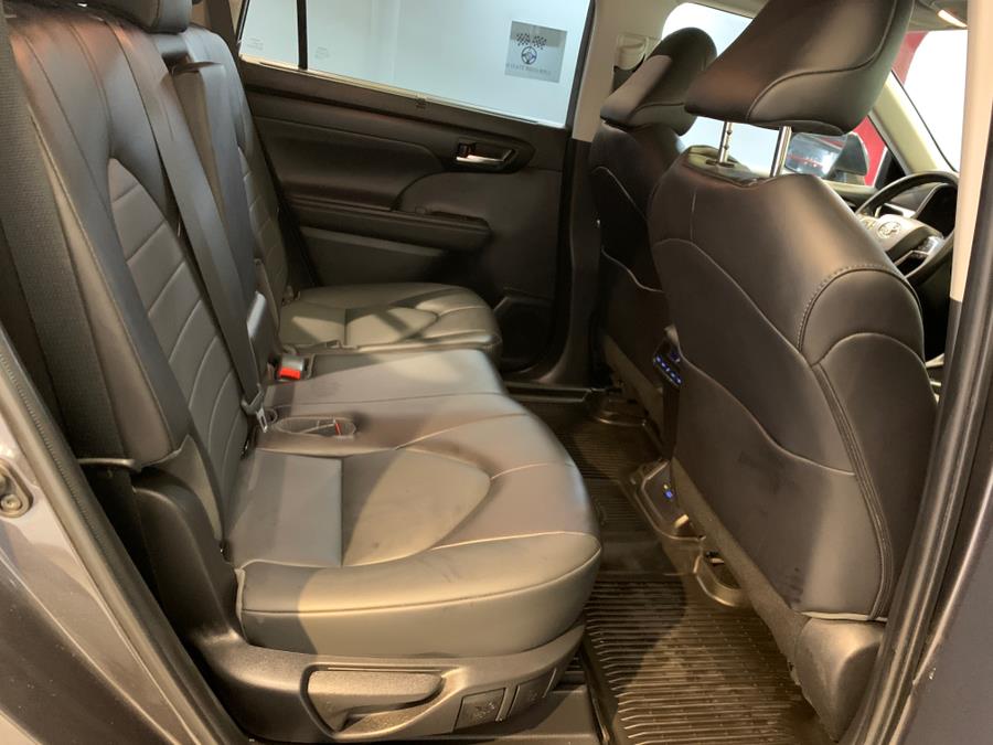 2022 Toyota Highlander XLE AWD (Natl), available for sale in Hillside, New Jersey | Euro Lux Auto. Hillside, New Jersey 2022 Toyota Highlander XLE AWD (Natl), available for sale in Hillside, New Jersey | Euro Lux Auto. Hillside, New Jersey