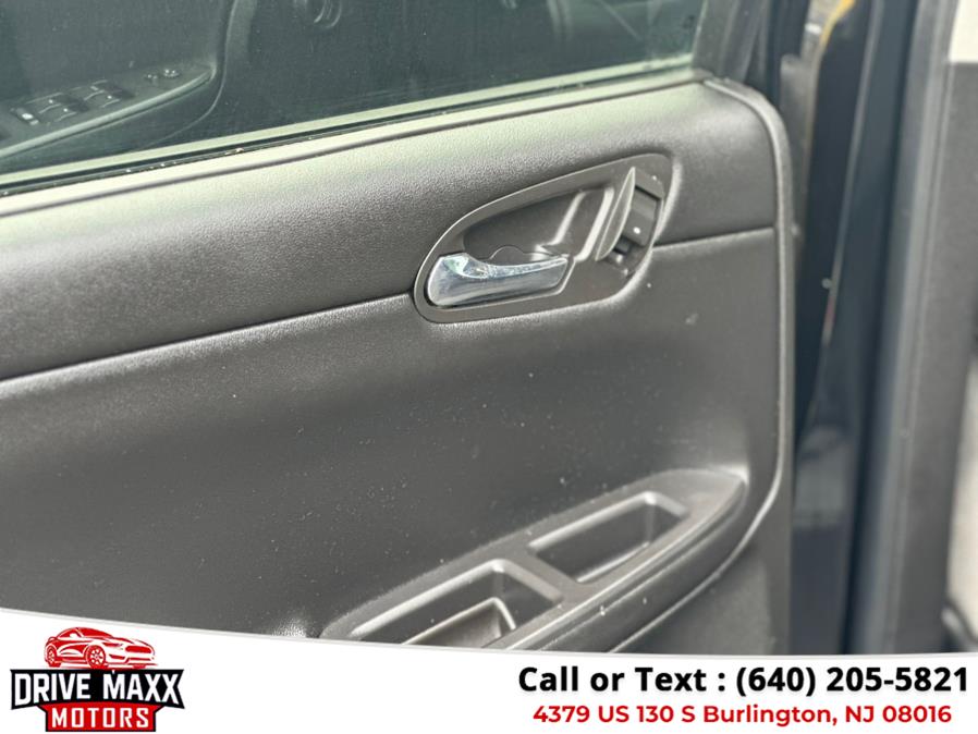 2015 Chevrolet Impala Limited 4dr Sdn LT Fleet, available for sale in Burlington, New Jersey | Drive Maxx Motors. Burlington, New Jersey 2015 Chevrolet Impala Limited 4dr Sdn LT Fleet, available for sale in Burlington, New Jersey | Drive Maxx Motors. Burlington, New Jersey