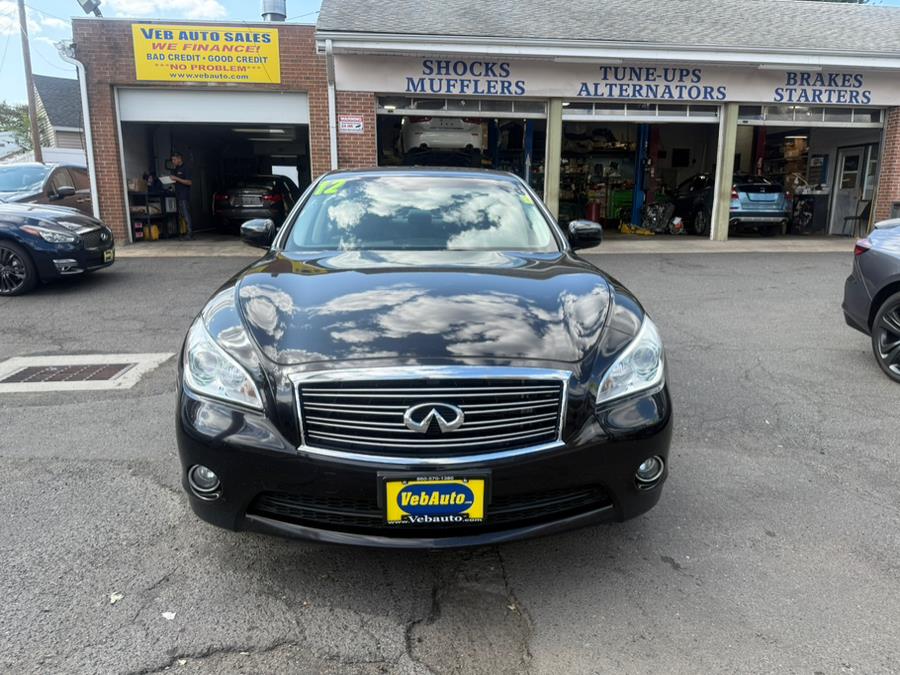 2012 INFINITI M