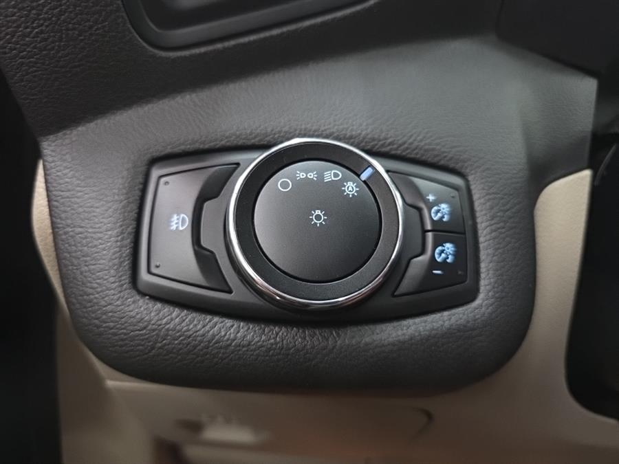 2014 Ford Escape 4WD 4dr SE, available for sale in West Haven, Connecticut | Auto Fair Inc.. West Haven, Connecticut 2014 Ford Escape 4WD 4dr SE, available for sale in West Haven, Connecticut | Auto Fair Inc.. West Haven, Connecticut
