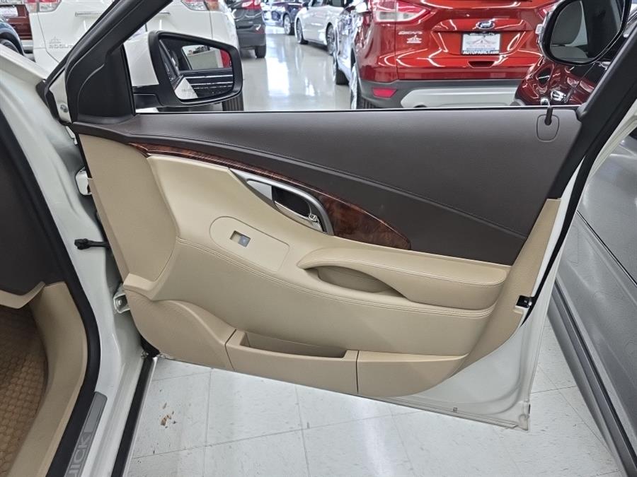 2011 Buick LaCrosse 4dr Sdn CXL FWD, available for sale in West Haven, Connecticut | Auto Fair Inc.. West Haven, Connecticut 2011 Buick LaCrosse 4dr Sdn CXL FWD, available for sale in West Haven, Connecticut | Auto Fair Inc.. West Haven, Connecticut
