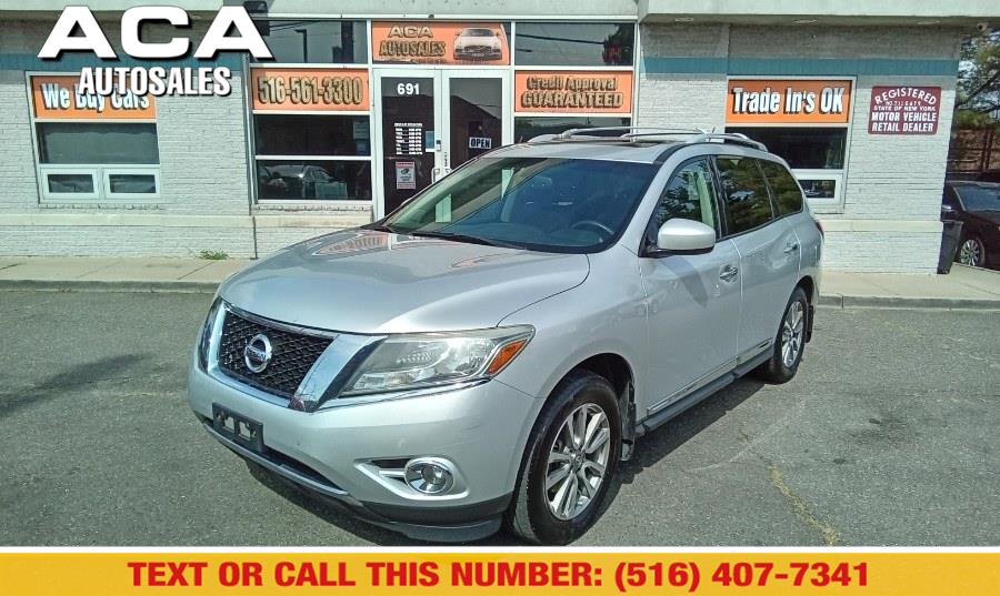 Used 2014 Nissan Pathfinder in Lynbrook, New York | ACA Auto Sales. Lynbrook, New York