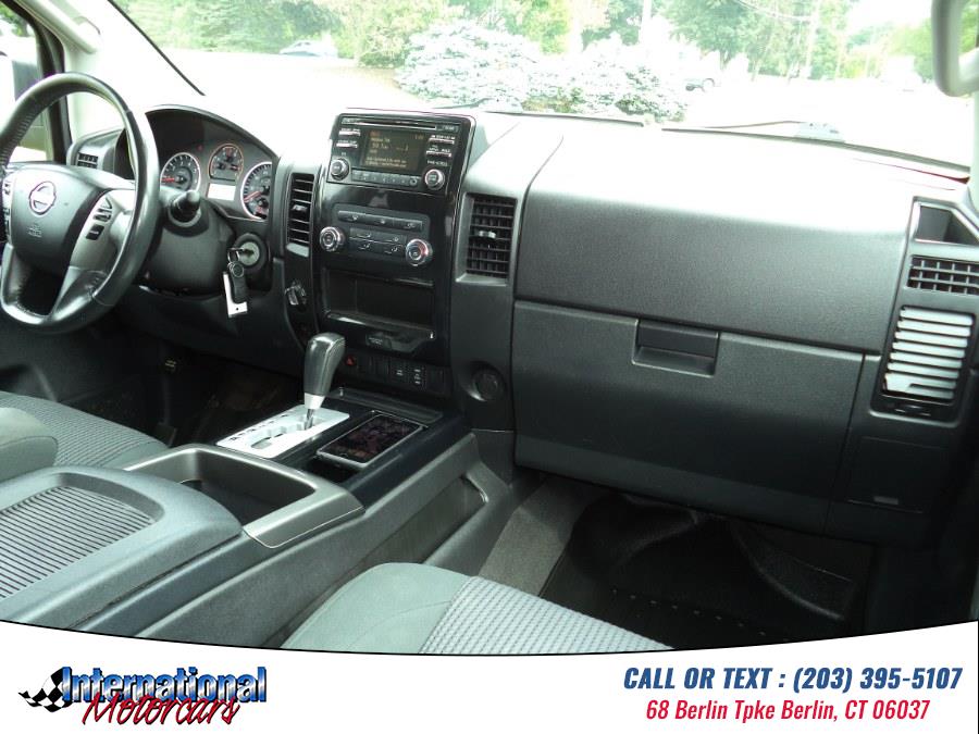 2014 Nissan Titan 4WD Crew Cab SWB SV, available for sale in Berlin, Connecticut | International Motorcars llc. Berlin, Connecticut 2014 Nissan Titan 4WD Crew Cab SWB SV, available for sale in Berlin, Connecticut | International Motorcars llc. Berlin, Connecticut