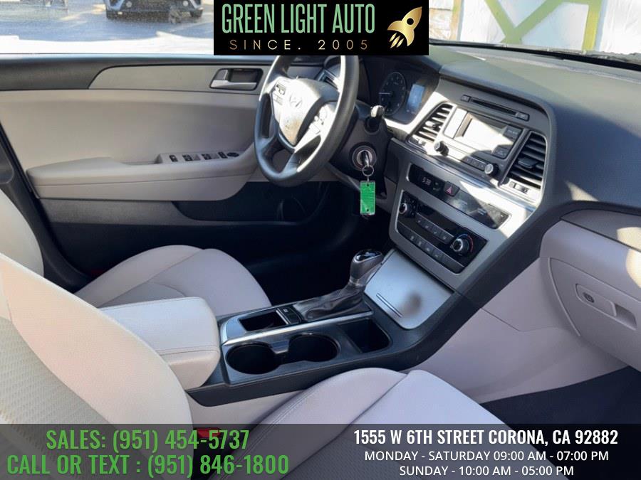 2017 Hyundai Sonata 2.4L PZEV, available for sale in Corona, California | Green Light Auto. Corona, California 2017 Hyundai Sonata 2.4L PZEV, available for sale in Corona, California | Green Light Auto. Corona, California