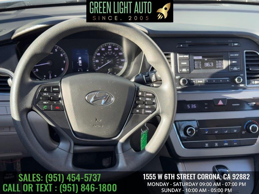 2017 Hyundai Sonata 2.4L PZEV, available for sale in Corona, California | Green Light Auto. Corona, California 2017 Hyundai Sonata 2.4L PZEV, available for sale in Corona, California | Green Light Auto. Corona, California